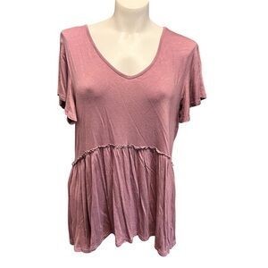 NWOT• Mauve Ruffle Hem Babydoll/Peplum Top